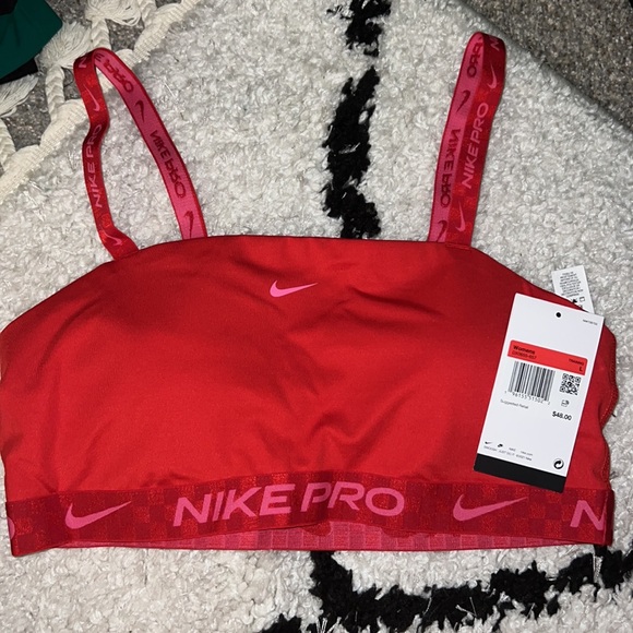 Nike Indy University Red Light Support Bandeau Sports Bra - Picture 3 of 5
